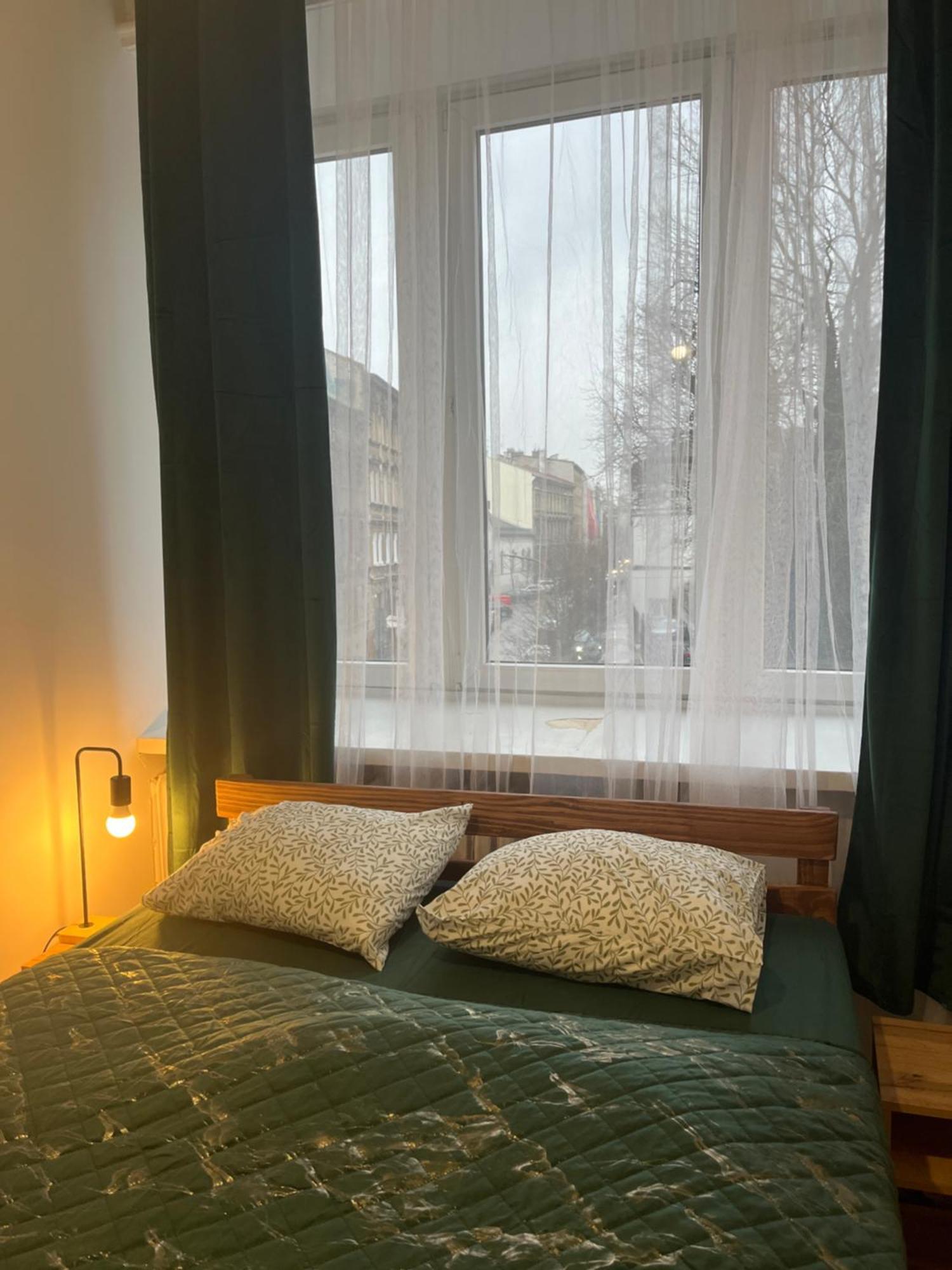 Tom Hostel Krakow Bagian luar foto