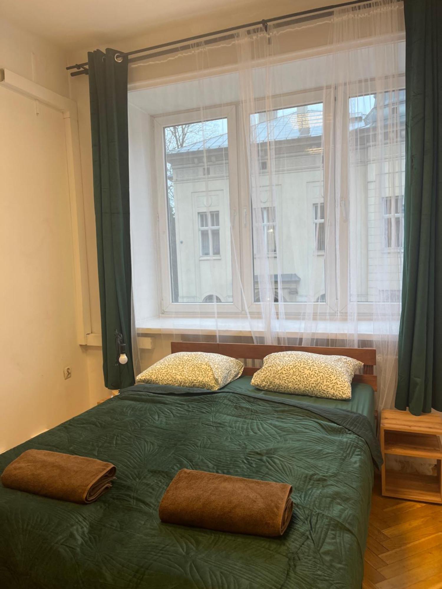 Tom Hostel Krakow Bagian luar foto