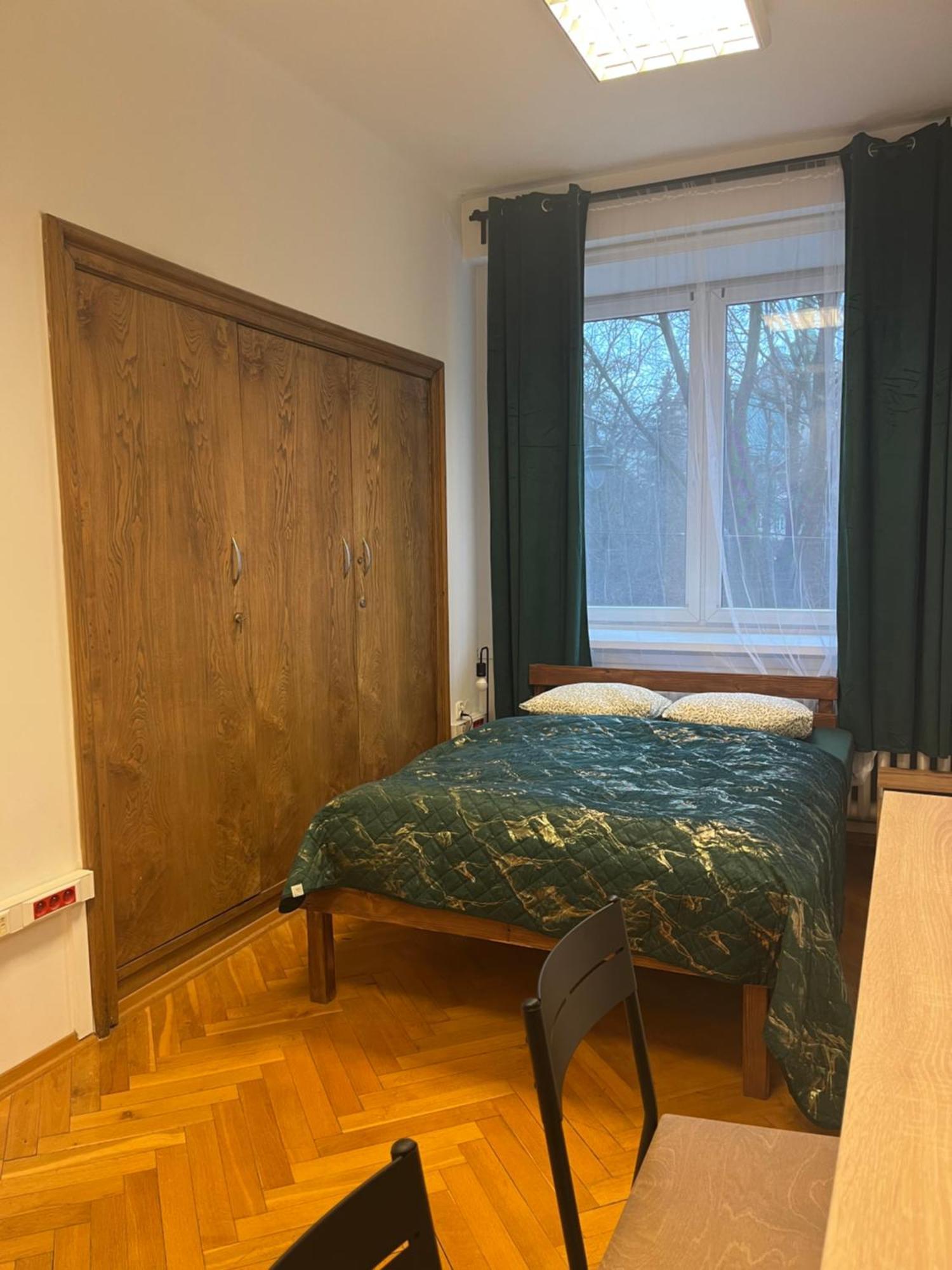 Tom Hostel Krakow Bagian luar foto