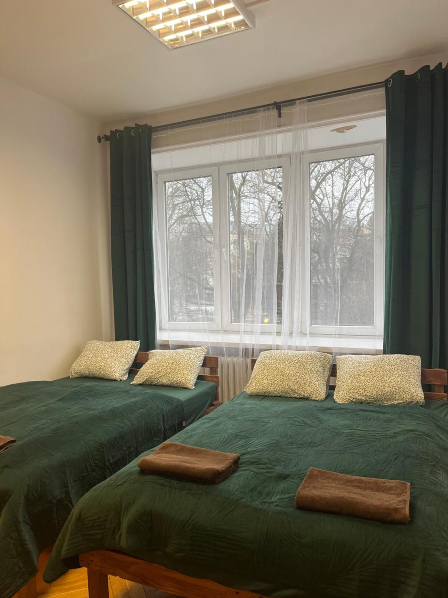 Tom Hostel Krakow Bagian luar foto